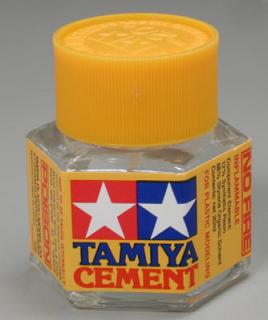 Tamiya Cement 20 ml